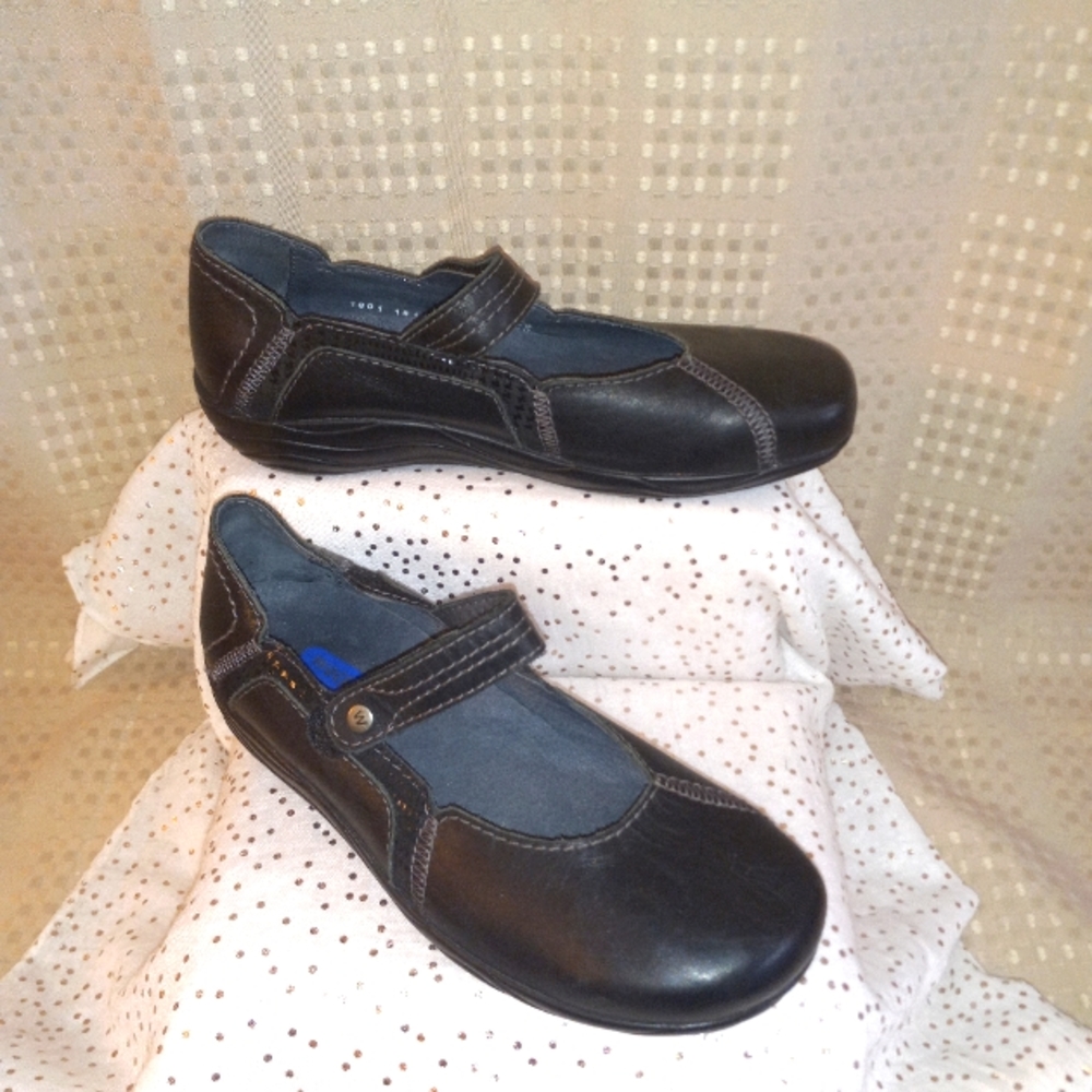 Wolky Black Leather Mary Jane Flats